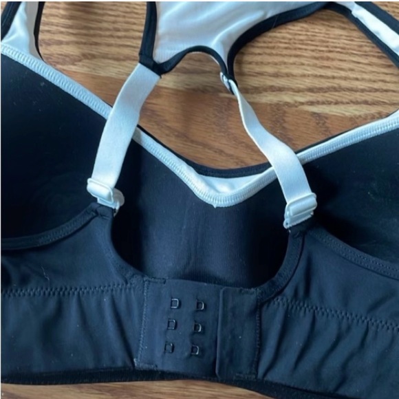 Zyia Olive and Peach color block bra - Picture 5 of 6